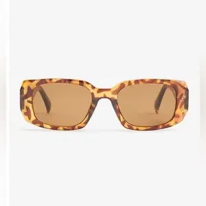 Express | Accessories | Express Rectangular Frame Sunglasses  display picture 3